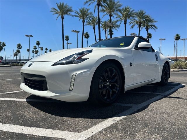 2019 Nissan 370Z Roadster Touring