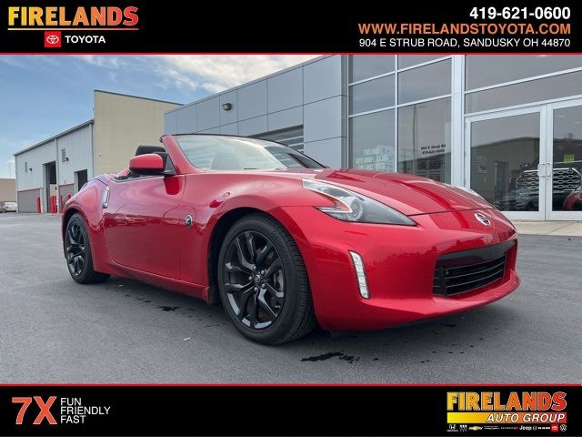 2019 Nissan 370Z Roadster Touring