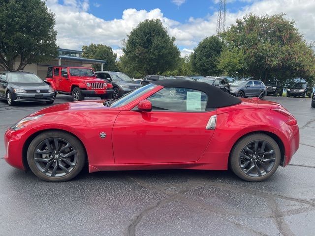 2019 Nissan 370Z Roadster Touring