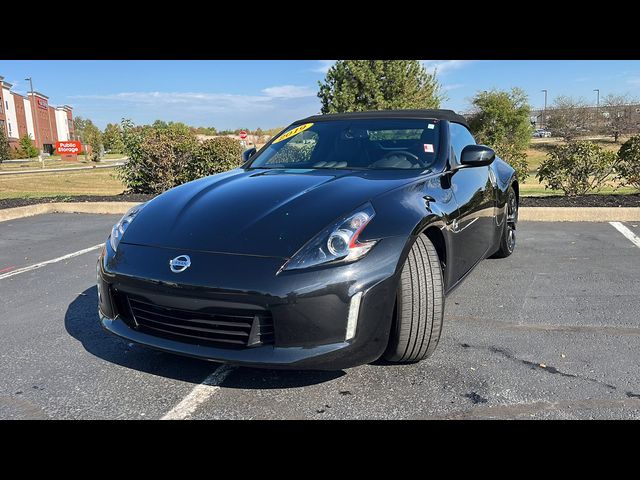 2019 Nissan 370Z Roadster Touring