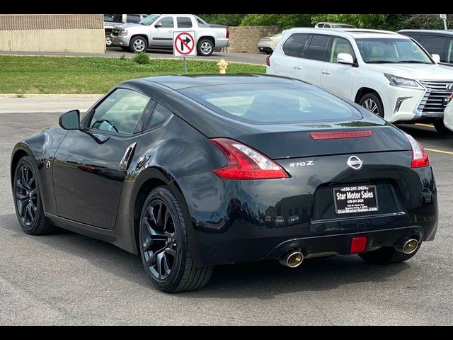 2019 Nissan 370Z Base