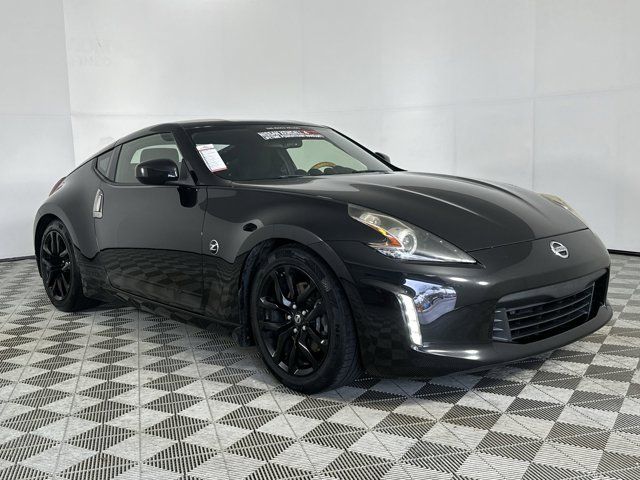 2019 Nissan 370Z Base