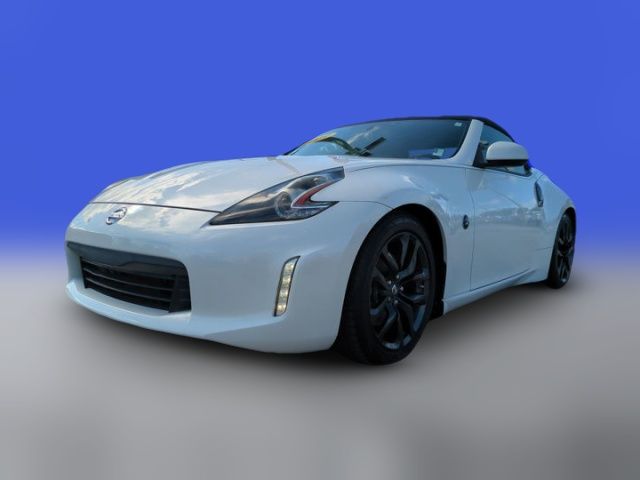 2019 Nissan 370Z Roadster Touring