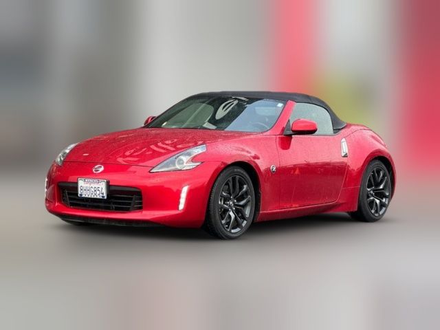 2019 Nissan 370Z Roadster Touring