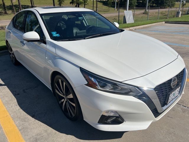 2019 Nissan Altima 2.0 Platinum