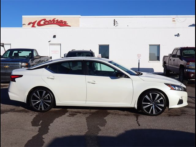 2019 Nissan Altima 2.0 SR