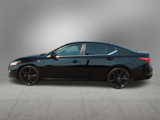 2019 Nissan Altima 2.0 SR