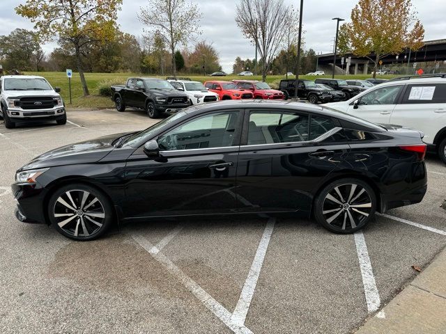 2019 Nissan Altima 2.0 SR