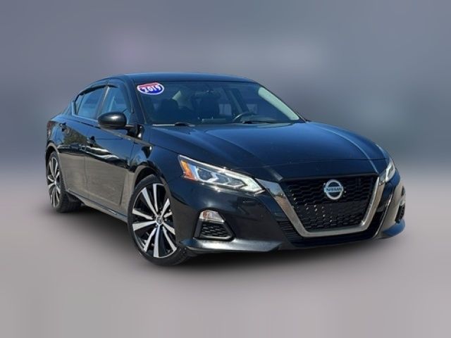 2019 Nissan Altima 2.0 SR