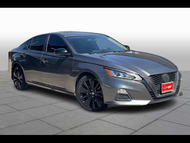 2019 Nissan Altima 2.0 SR