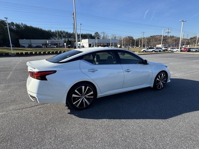 2019 Nissan Altima 2.5 Platinum