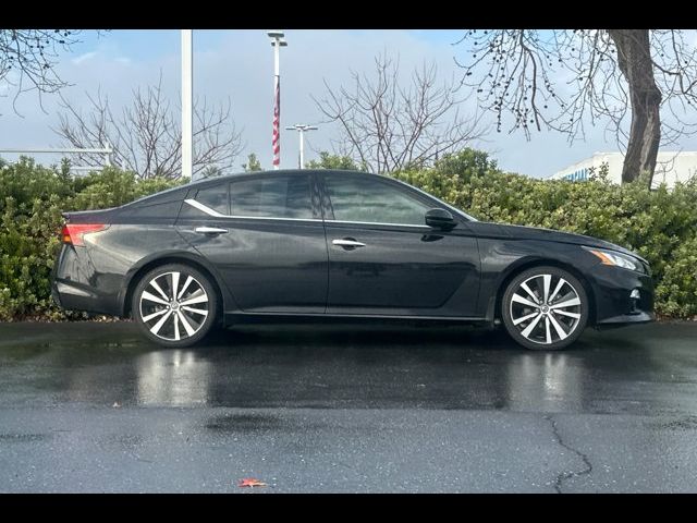 2019 Nissan Altima 2.5 Platinum