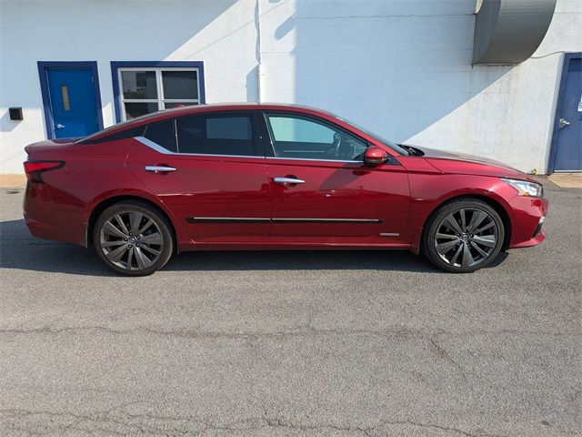 2019 Nissan Altima 2.5 Platinum