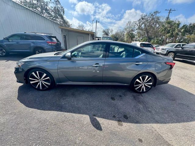 2019 Nissan Altima 2.0 Platinum