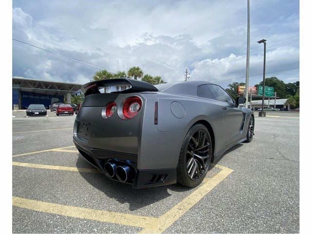 2019 Nissan GT-R Pure