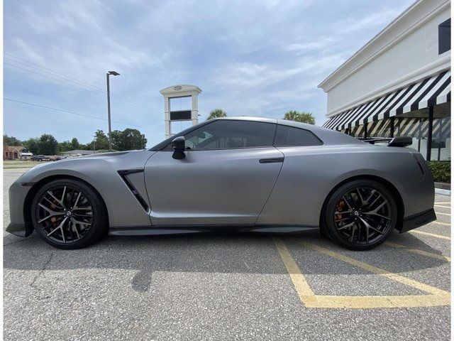 2019 Nissan GT-R Pure