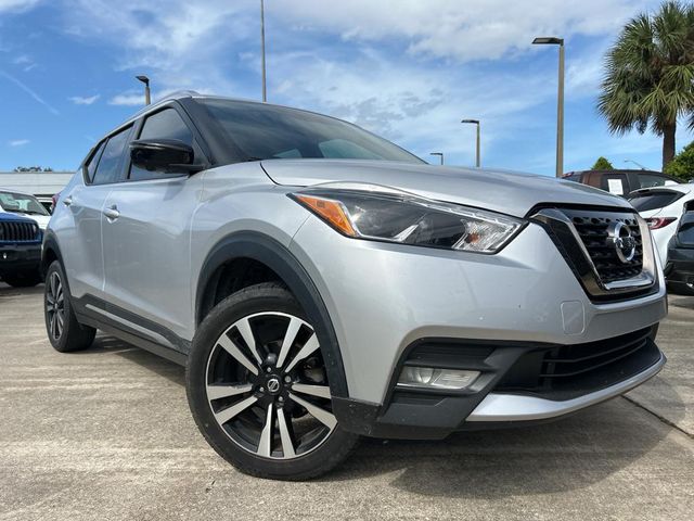 2019 Nissan Kicks SR