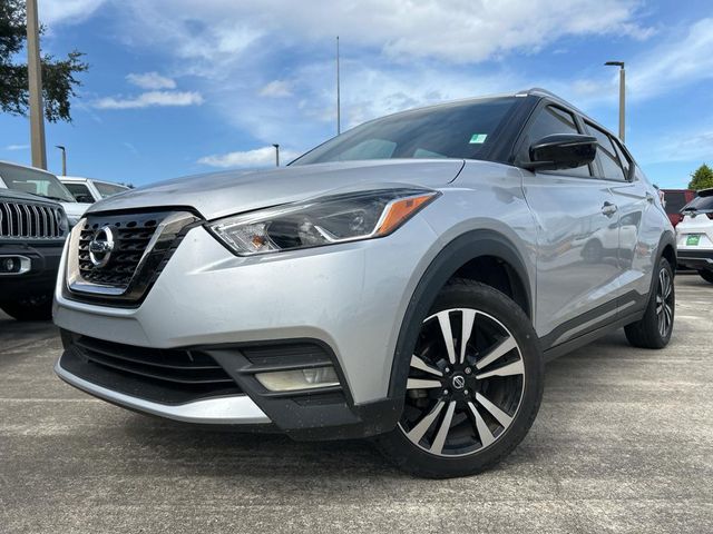 2019 Nissan Kicks SR