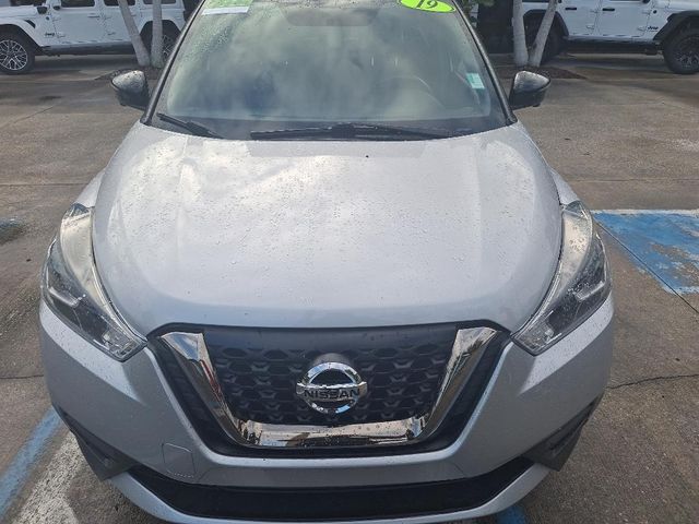 2019 Nissan Kicks SR