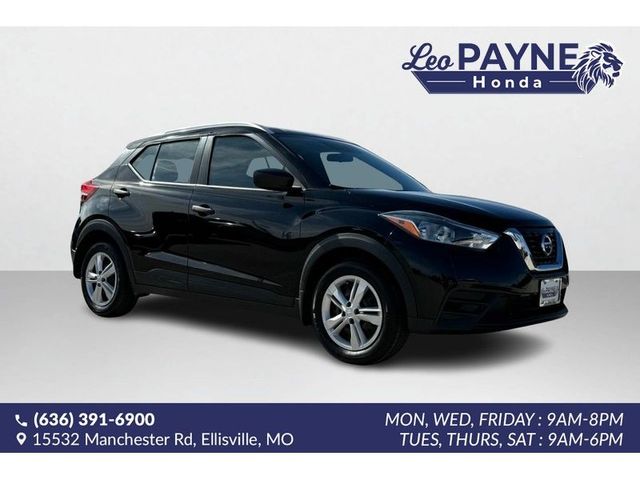 2019 Nissan Kicks S