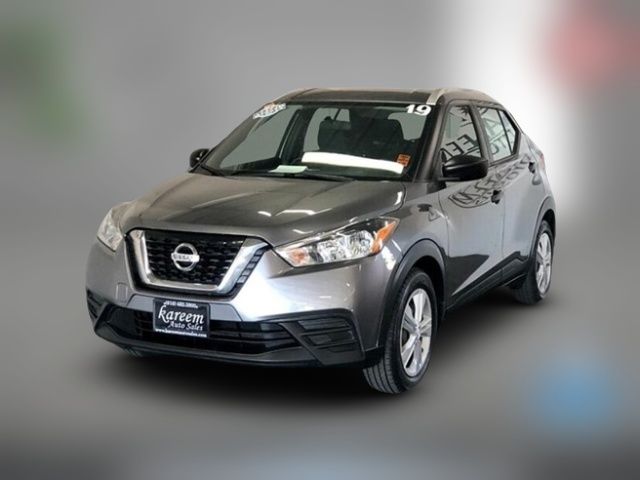 2019 Nissan Kicks S