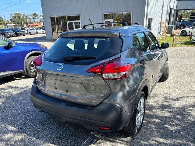 2019 Nissan Kicks S