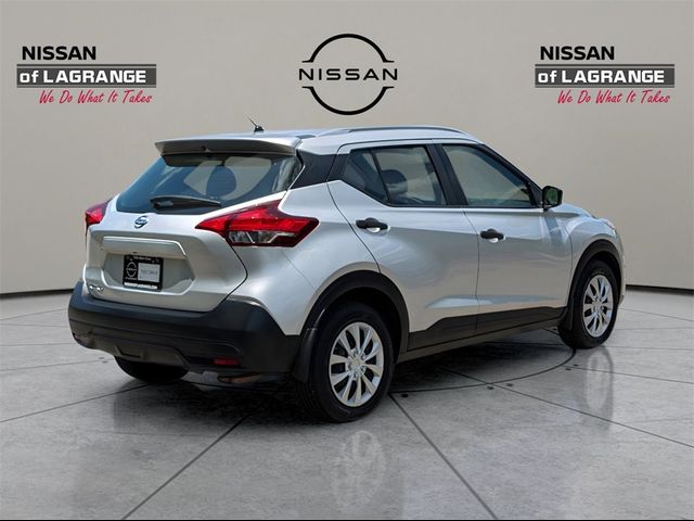 2019 Nissan Kicks S