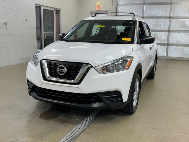 2019 Nissan Kicks S