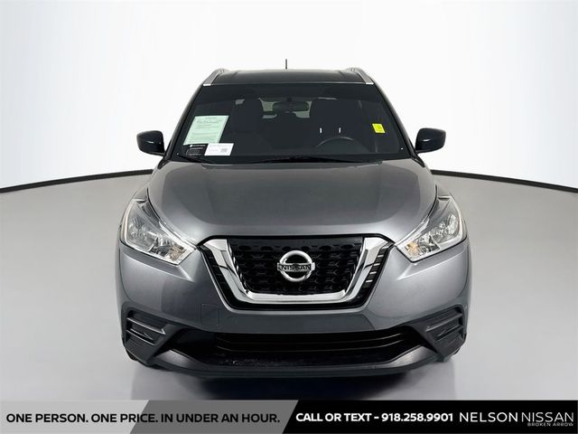 2019 Nissan Kicks S