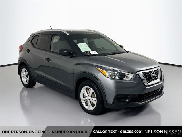 2019 Nissan Kicks S