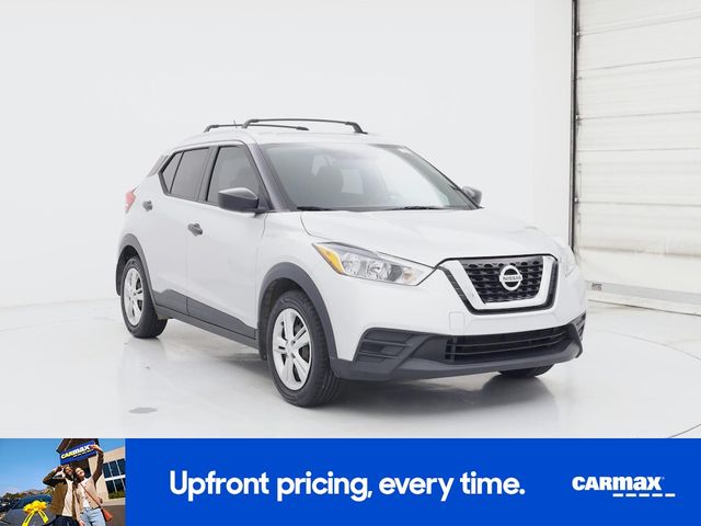 2019 Nissan Kicks S