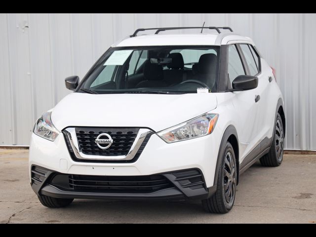 2019 Nissan Kicks S