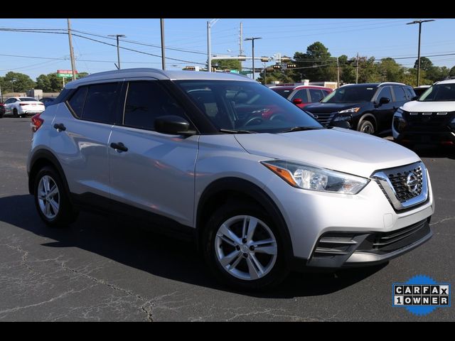 2019 Nissan Kicks S