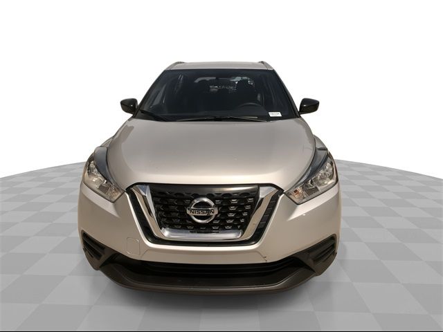 2019 Nissan Kicks S