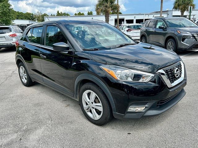 2019 Nissan Kicks 