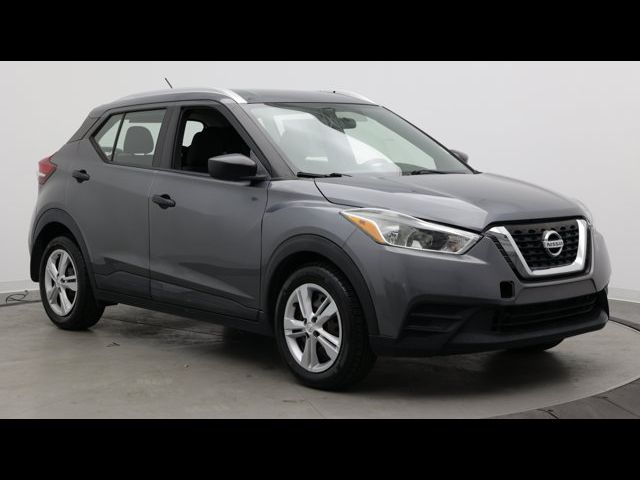 2019 Nissan Kicks S