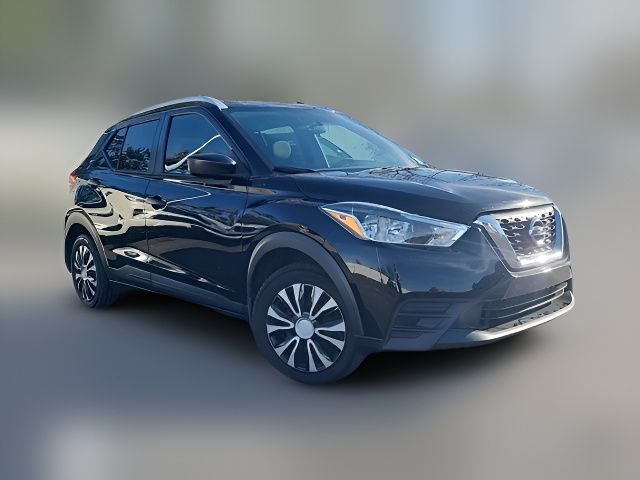 2019 Nissan Kicks S