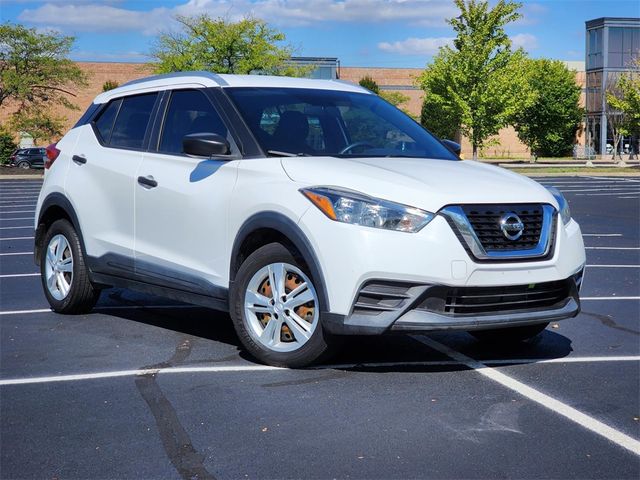 2019 Nissan Kicks S