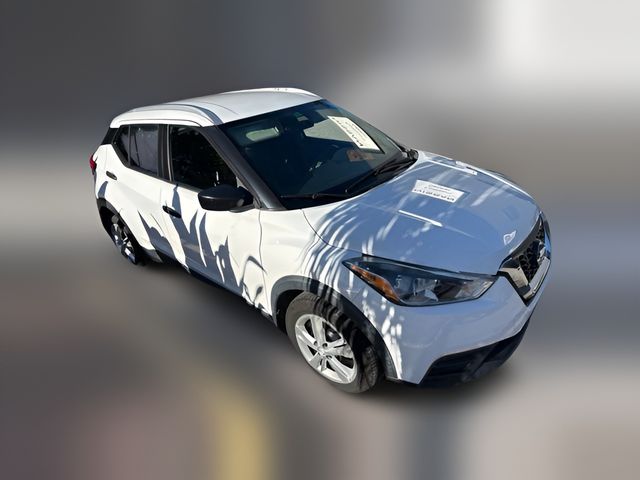 2019 Nissan Kicks S
