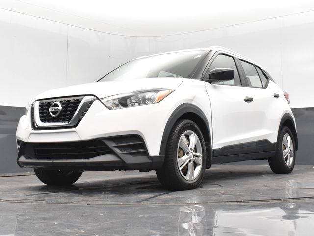 2019 Nissan Kicks S