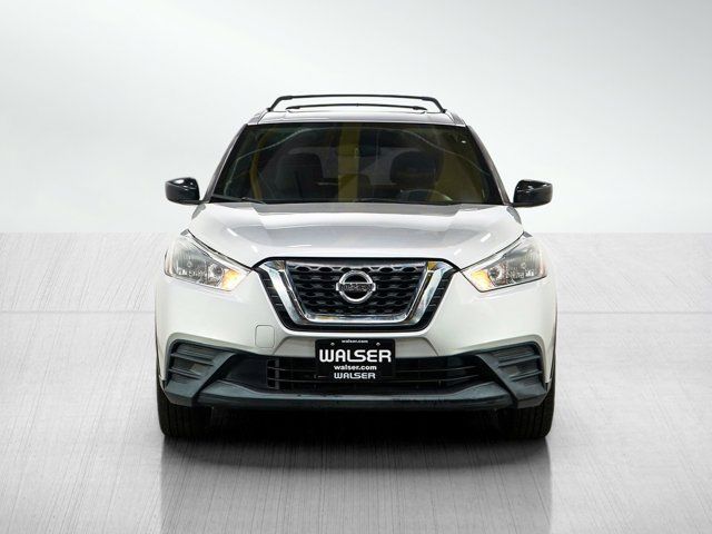 2019 Nissan Kicks S