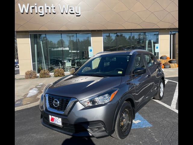 2019 Nissan Kicks S