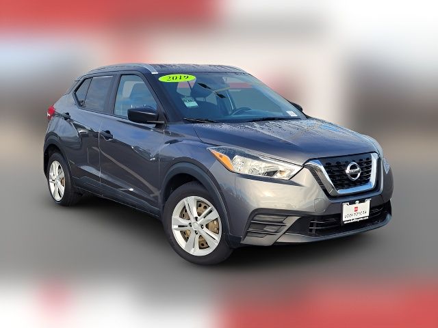 2019 Nissan Kicks S