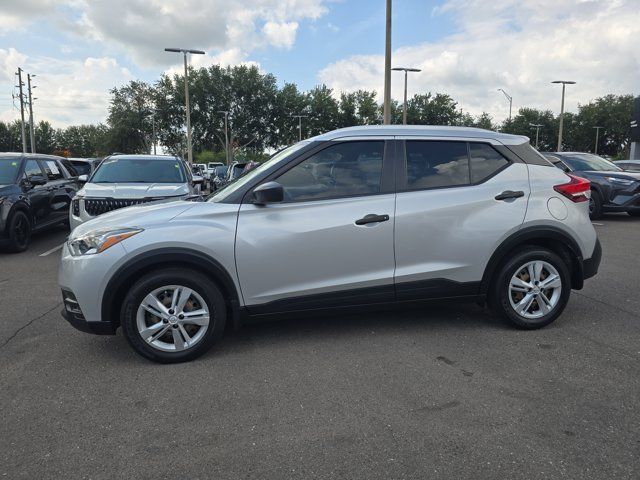 2019 Nissan Kicks S