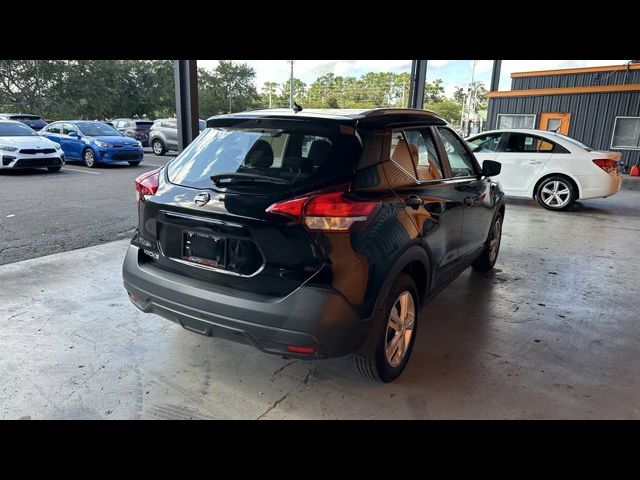 2019 Nissan Kicks S