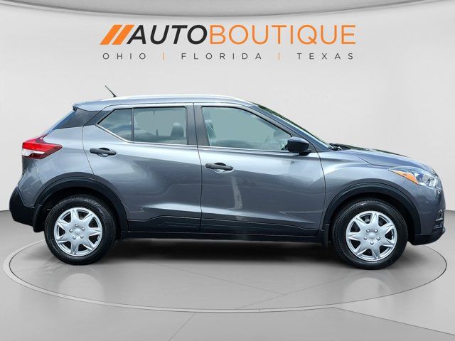 2019 Nissan Kicks S