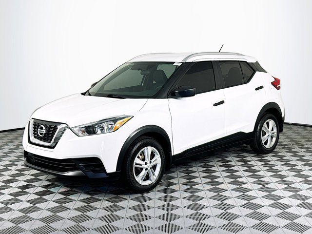 2019 Nissan Kicks S