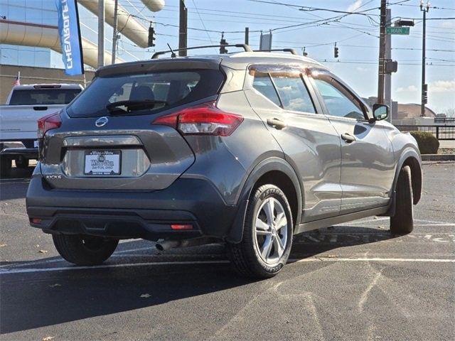 2019 Nissan Kicks S