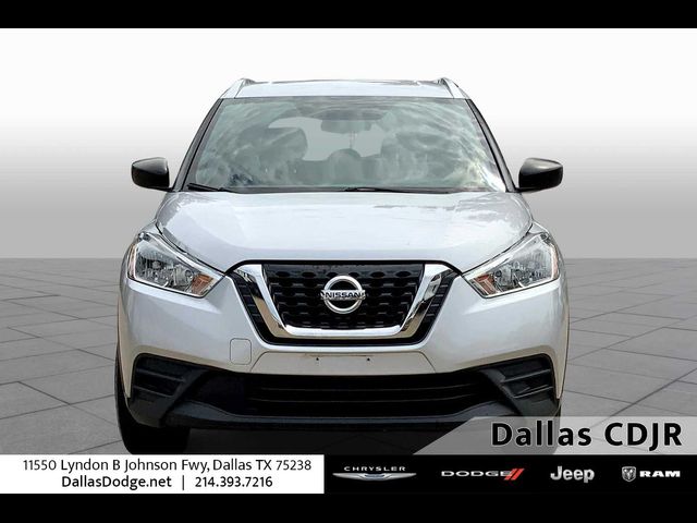 2019 Nissan Kicks S