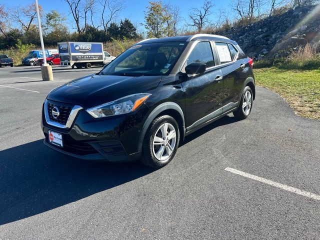 2019 Nissan Kicks S